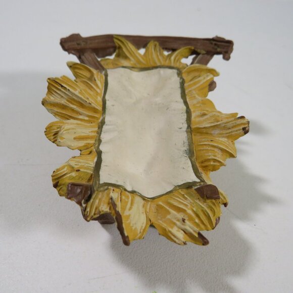 Nativity Manger for Baby Jesus MADE IN ITALY (really old) Chalkware - Picture 1 of 10